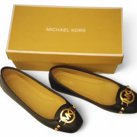 New Michael Kors Fulton Black Moccasins with Gold Emblem 7.5 - Picture 1 of 5